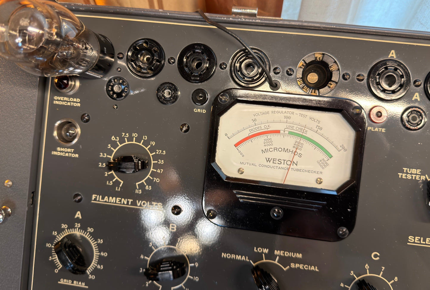 SOLD - Mint & Calibrated Weston 798 Tube Tester